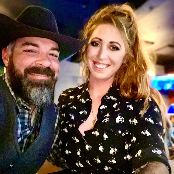 Meet your Posher, Neva - Picture 5 of 16